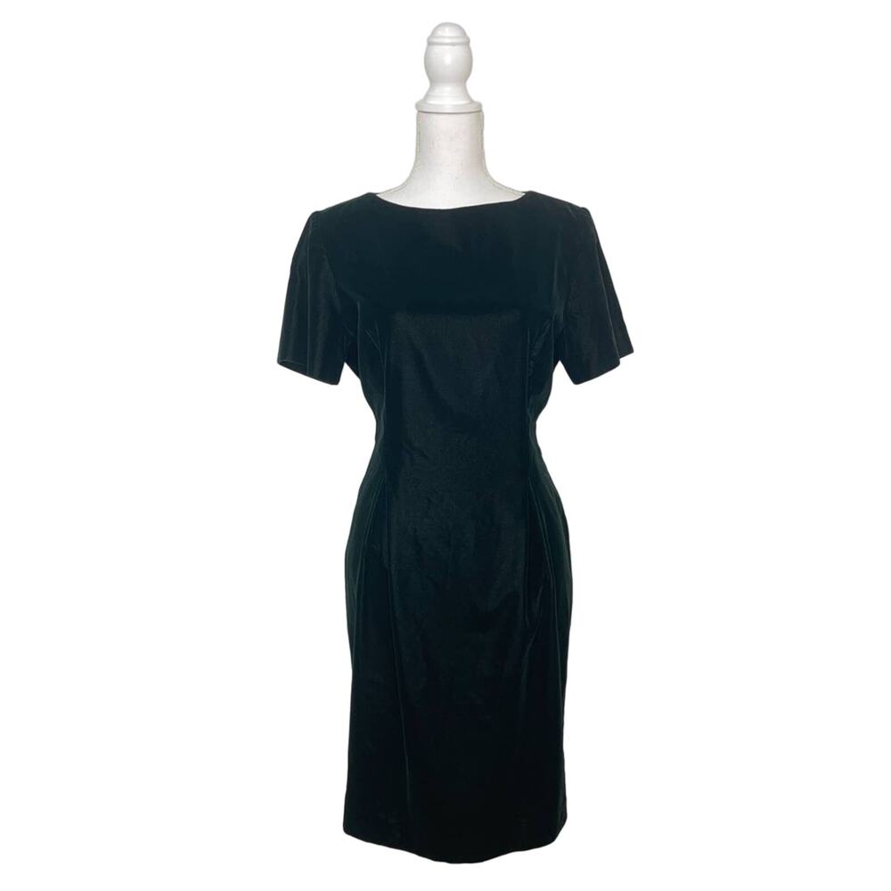 Vintage Talbots Green Velvet Size 8 Short Sleeve Pleated Holiday Sheath Dress